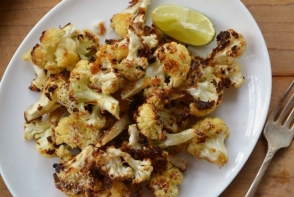 Conopida delicioasa la cuptor, garnisita cu parmezan Conopida delicioasa la cuptor, garnisita cu parmezan